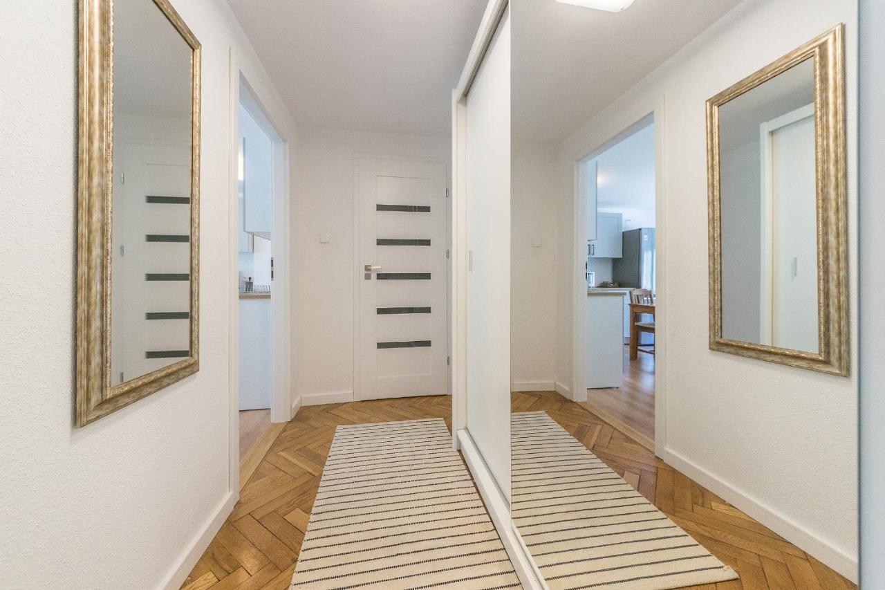 Pomorskie Apartamenty My Story グディニャ エクステリア 写真