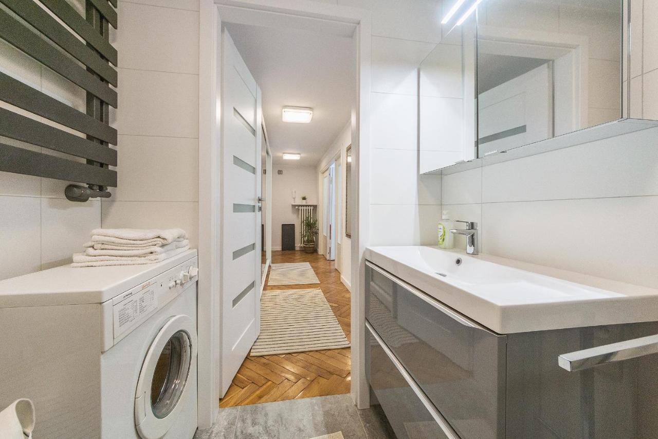 Pomorskie Apartamenty My Story グディニャ エクステリア 写真